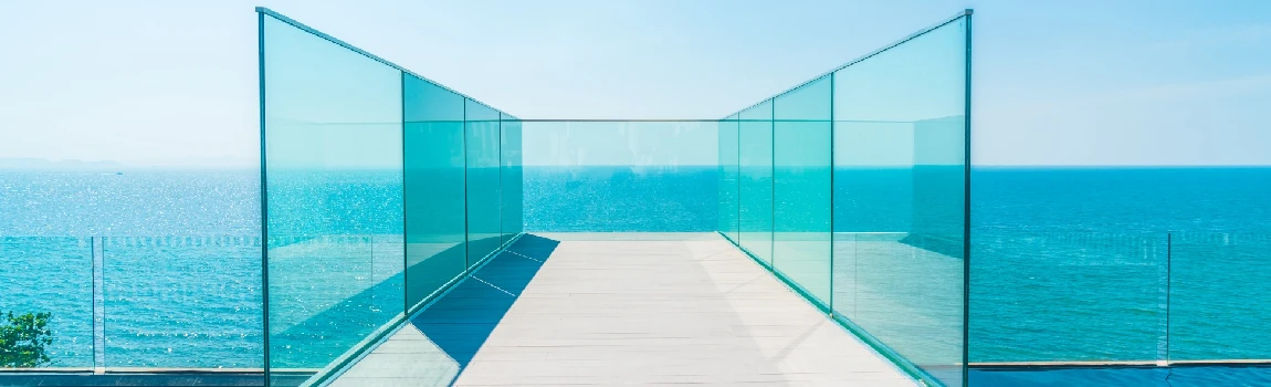 Customized Glass Pool Fence Repair Services in West Palm Beach, FL